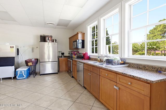 350 Laurel Valley Drive, Shallotte, NC 28470