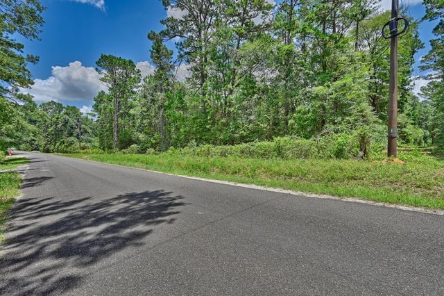 16893 Whippoorwill Road, Navasota, TX 77868