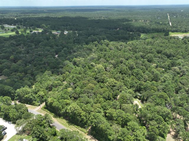 16893 Whippoorwill Road, Navasota, TX 77868