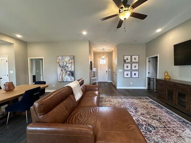 264 Prospect Farms Lane, Jonesboro, AR 72405