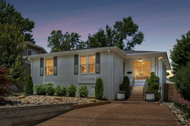 2105 18th Ave, S, Nashville, TN 37212