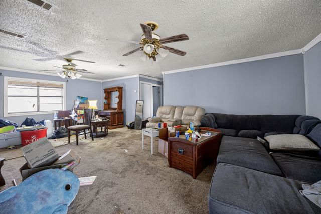 801 N Main Street, Dodd City, TX 75438