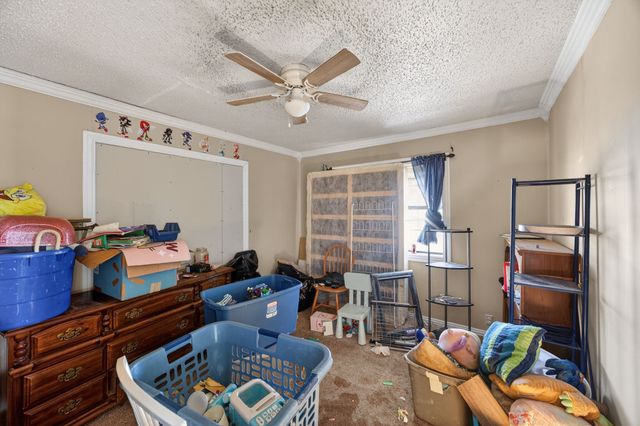 801 N Main Street, Dodd City, TX 75438