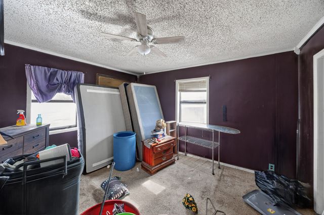 801 N Main Street, Dodd City, TX 75438