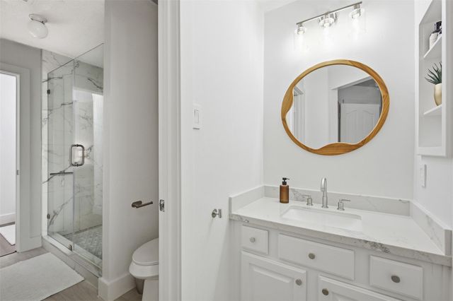14 Snowbell Place, The Woodlands, TX 77381