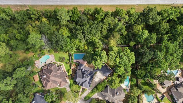 14 Snowbell Place, The Woodlands, TX 77381