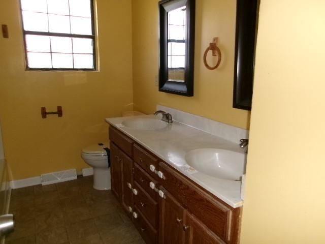 504 Alfalfa Lane, Buckner, MO 64016