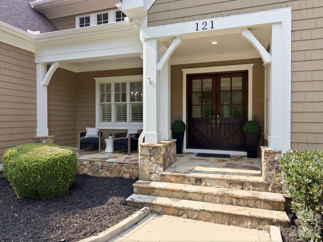 121 Brawley Harbor Place, Mooresville, NC 28117
