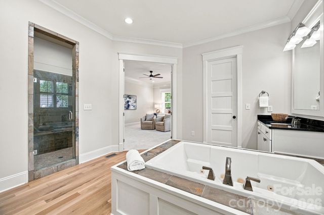 121 Brawley Harbor Place, Mooresville, NC 28117