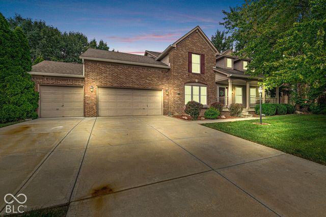 8340 Harrison Parkway, Fishers, IN 46038