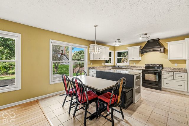 8340 Harrison Parkway, Fishers, IN 46038