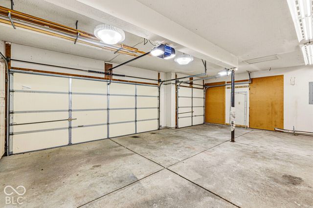 8340 Harrison Parkway, Fishers, IN 46038