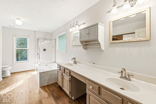 8340 Harrison Parkway, Fishers, IN 46038