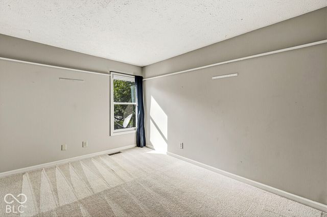 8340 Harrison Parkway, Fishers, IN 46038