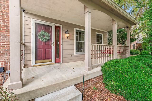 8340 Harrison Parkway, Fishers, IN 46038