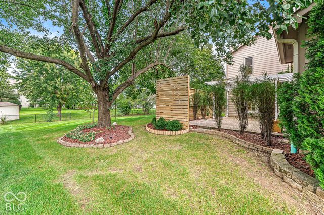 8340 Harrison Parkway, Fishers, IN 46038