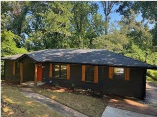 2069 W Woodberry Avenue, Atlanta, GA 30344