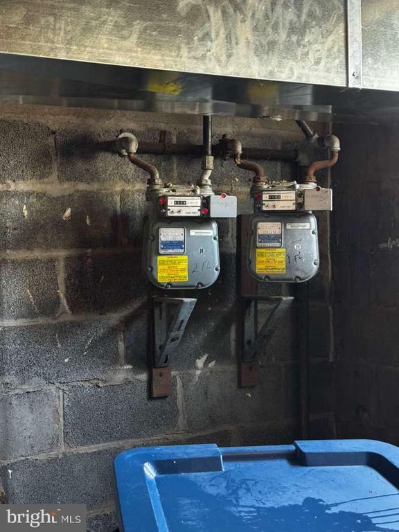 Image 17 of property listing at 4203 AUDREY AVE, Brooklyn, MD 21225