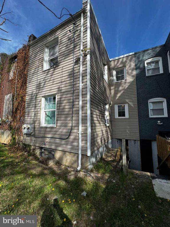 Image 18 of property listing at 4203 AUDREY AVE, Brooklyn, MD 21225