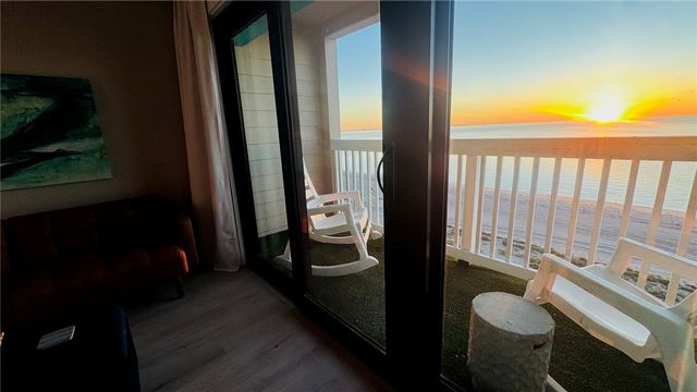 3938 Surfside Blvd 2304, Corpus Christi, TX 78402