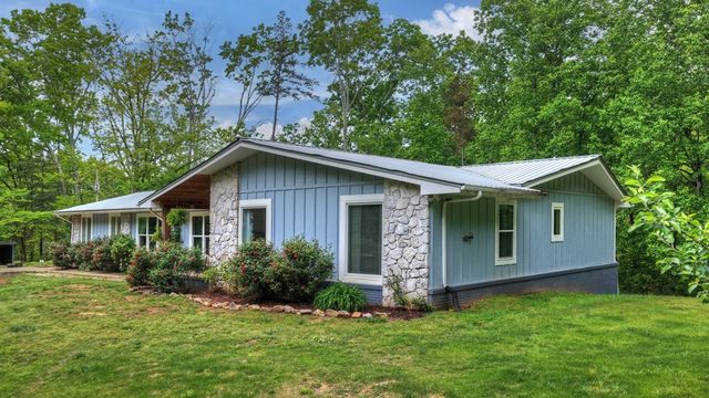 5568 Hwy 382, Ellijay, GA 30540
