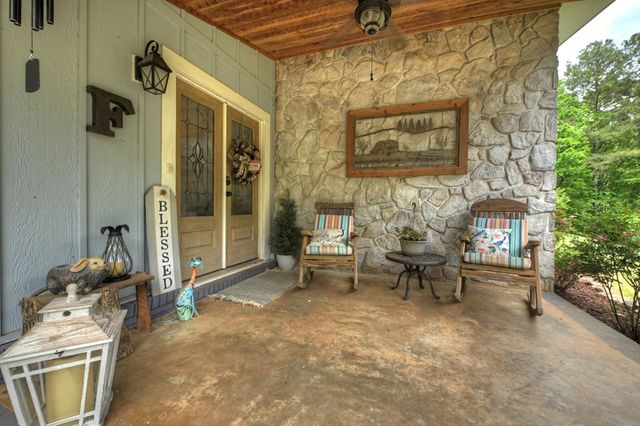 5568 Hwy 382, Ellijay, GA 30540