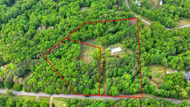 5568 Hwy 382, Ellijay, GA 30540