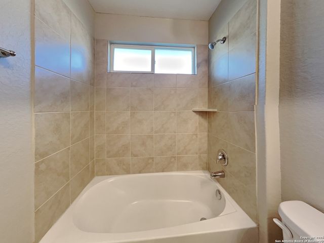 15211 Field Sparrow, San Antonio, TX 78253