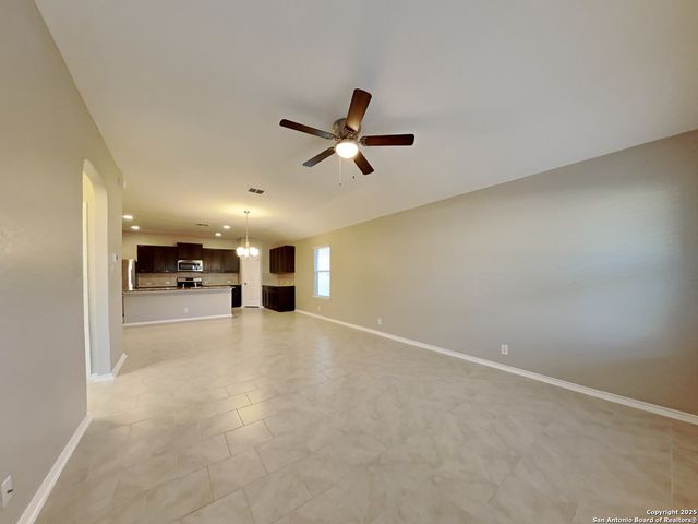 15211 Field Sparrow, San Antonio, TX 78253