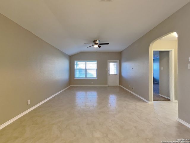 15211 Field Sparrow, San Antonio, TX 78253