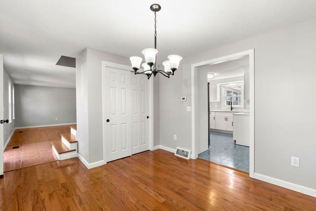 51 Macdonald Drive, Nashua, NH 03062