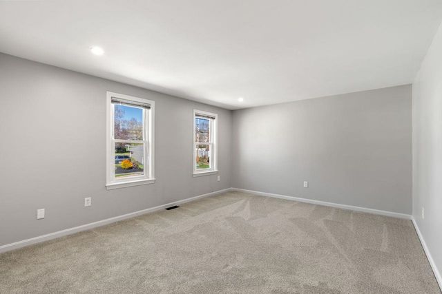 51 Macdonald Drive, Nashua, NH 03062