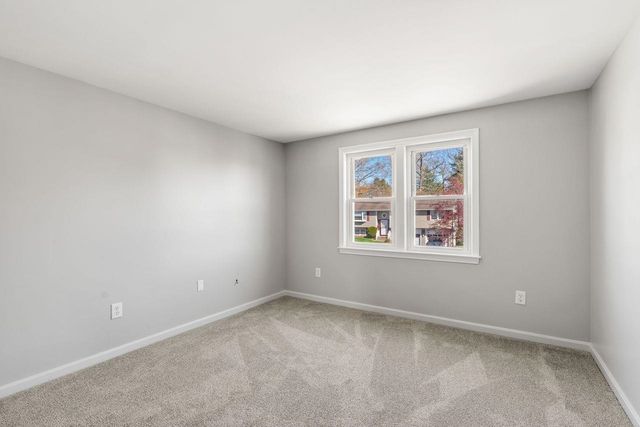 51 Macdonald Drive, Nashua, NH 03062