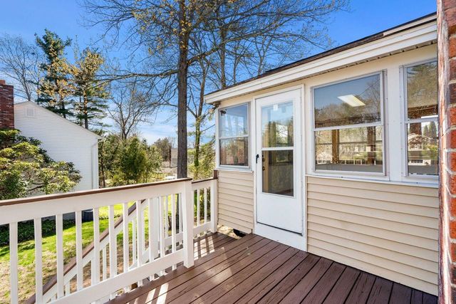 51 Macdonald Drive, Nashua, NH 03062