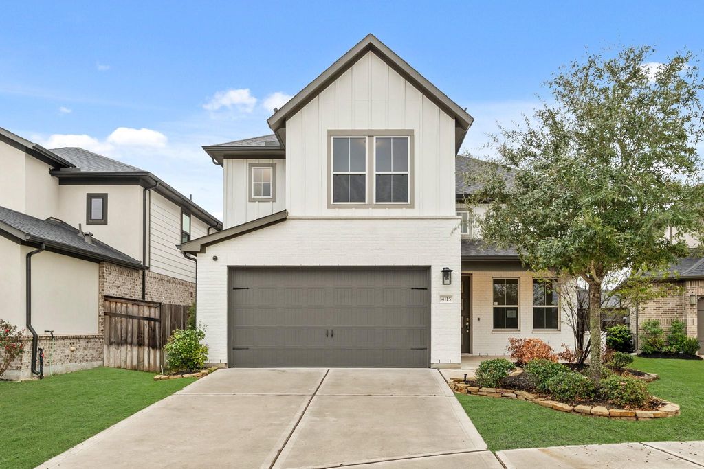 4115 Chloe Ridge Lane, Fulshear, TX 77441