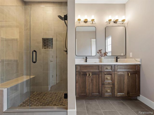 7670 Parshallville Road, Hartland, MI 48430