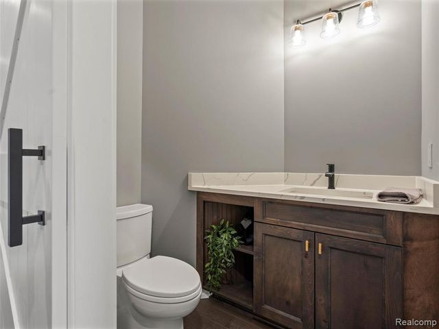 7670 Parshallville Road, Hartland, MI 48430