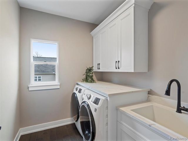 7670 Parshallville Road, Hartland, MI 48430