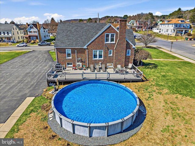 635 COAL ST, Lehighton, PA 18235