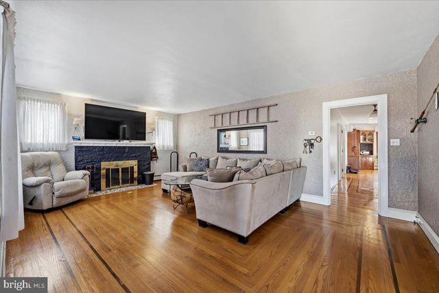 635 COAL ST, Lehighton, PA 18235