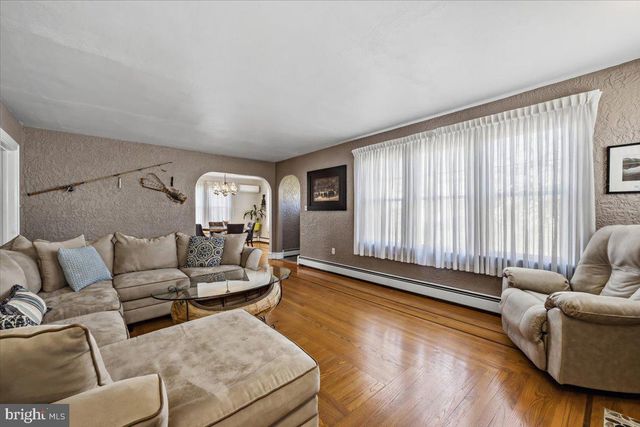 635 COAL ST, Lehighton, PA 18235