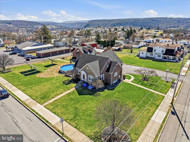 635 COAL ST, Lehighton, PA 18235