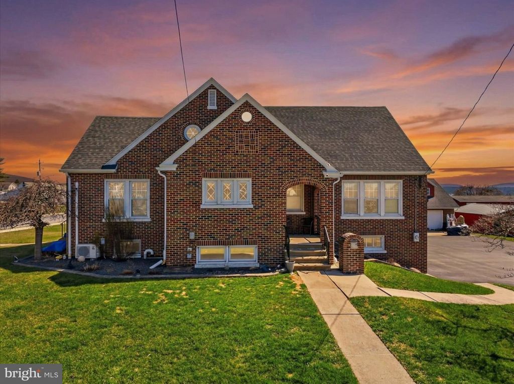 635 COAL ST, Lehighton, PA 18235