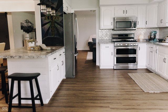 1285 S 1100 E, Zionsville, IN 46077