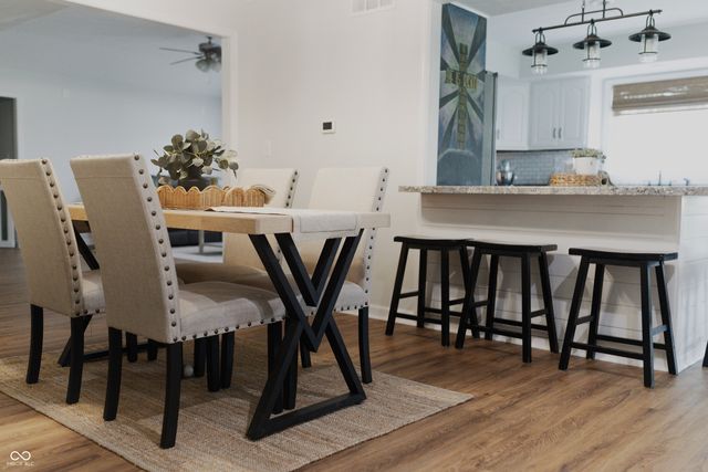 1285 S 1100 E, Zionsville, IN 46077