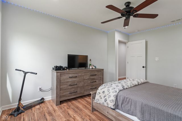 1285 S 1100 E, Zionsville, IN 46077