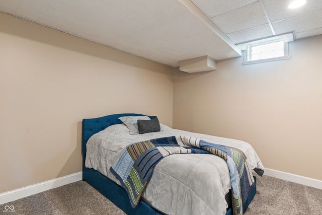 1285 S 1100 E, Zionsville, IN 46077