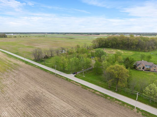 1285 S 1100 E, Zionsville, IN 46077