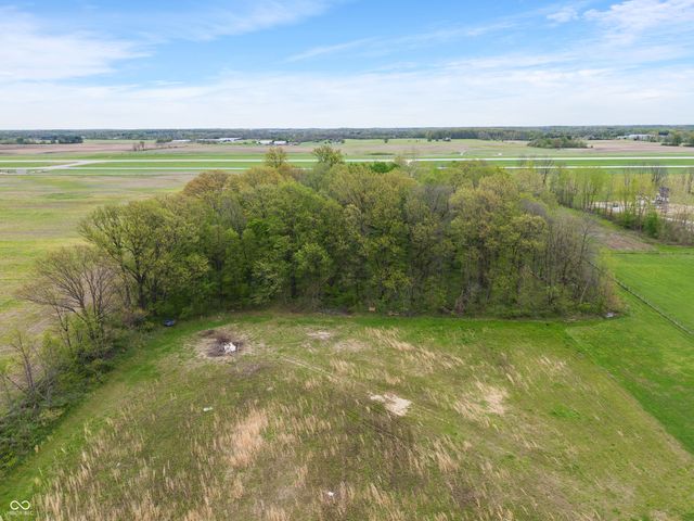 1285 S 1100 E, Zionsville, IN 46077