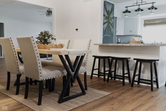 1285 S 1100 E, Zionsville, IN 46077